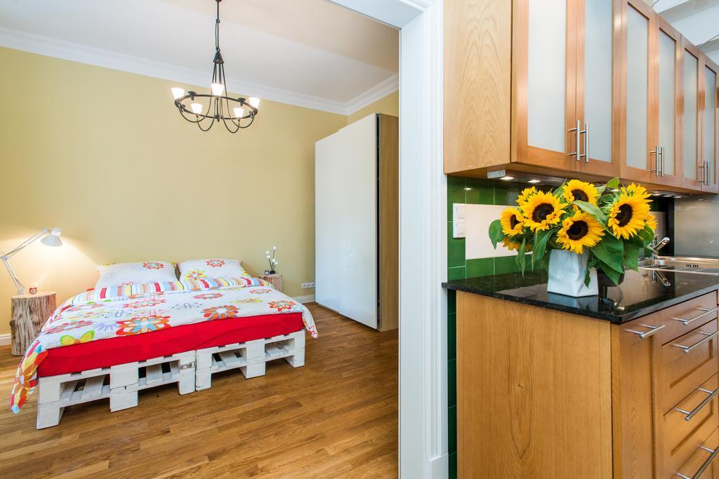 Style4Rent Sunny Old Town Apartments Kraków Rum bild